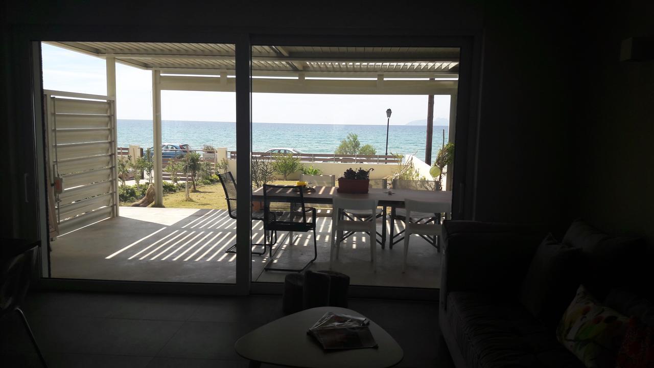 Rodia Beach Suites Kokkinos Pirgos Exterior foto
