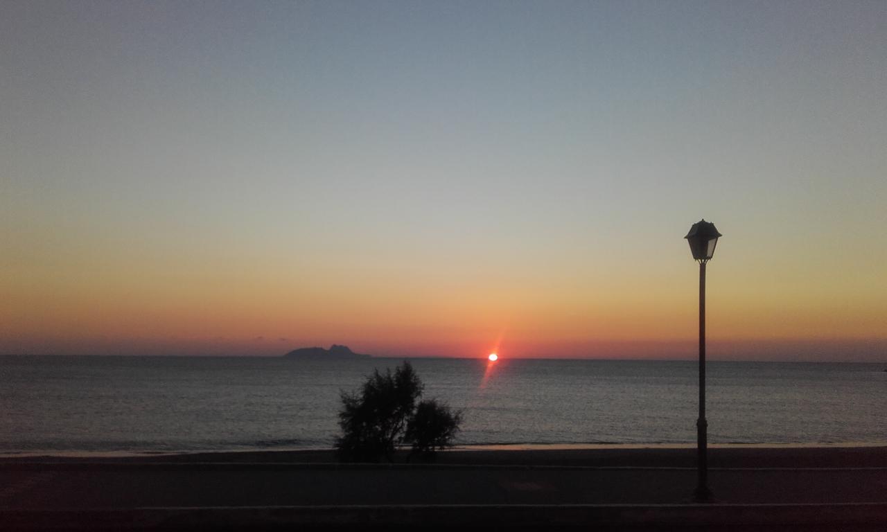 Rodia Beach Suites Kokkinos Pirgos Exterior foto