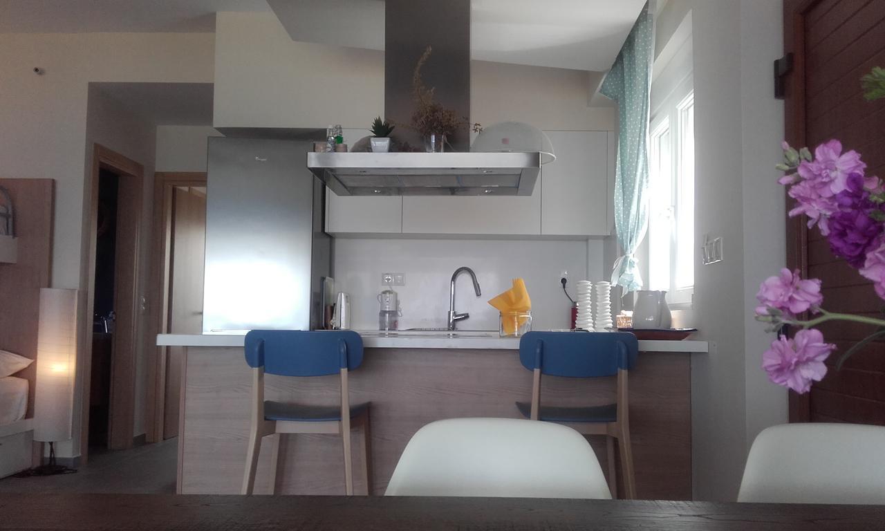 Rodia Beach Suites Kokkinos Pirgos Exterior foto