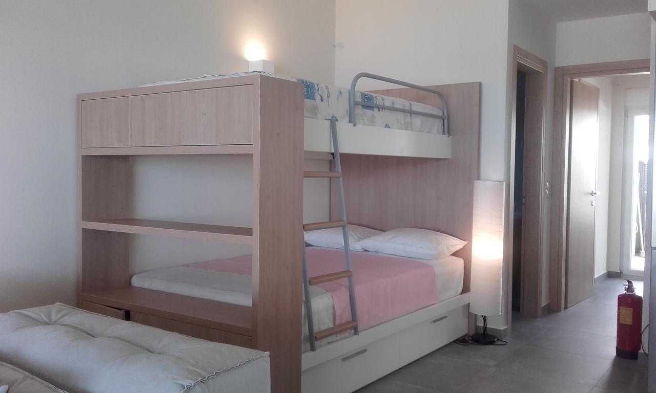 Rodia Beach Suites Kokkinos Pirgos Exterior foto