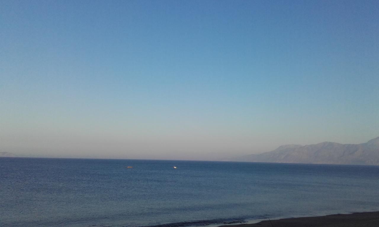 Rodia Beach Suites Kokkinos Pirgos Exterior foto